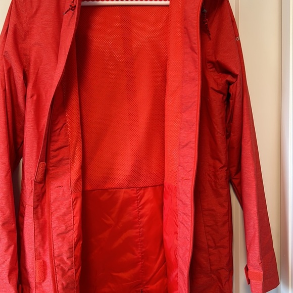 Columbia Rainjacket - Picture 4 of 4